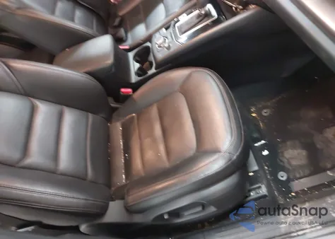 2021 Mazda Cx-5 Touring z USA, uszkodzony, nr VIN JM3KFBCM5M0468806